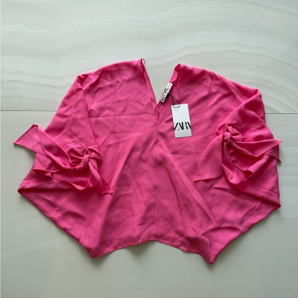 Women’s Zara Butterfly Style Blouse - Picture 2 of 4